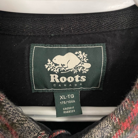 Roots Flannel - Picture 3 of 3